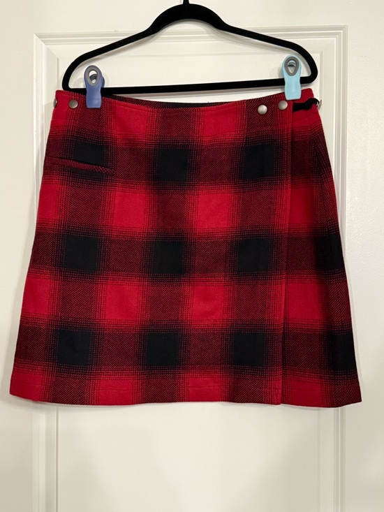 Pendleton Dresses & Skirts - Vintage Pendleton Buffalo Plaid Red and Black Wool Blend Wrap Mini Skirt Size 14